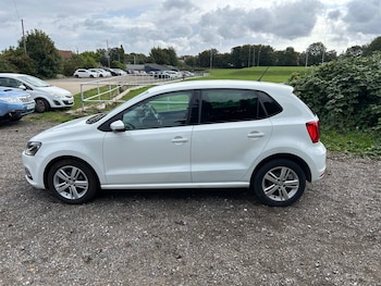 Volkswagen - Polo