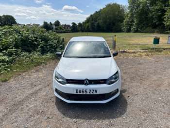 Used Volkswagen Polo 2015 for sale - 75073747: Photo