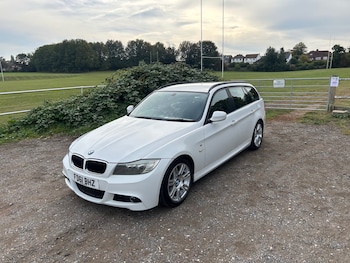 Used BMW 3 Series 2011 for sale - 76298936: Photo