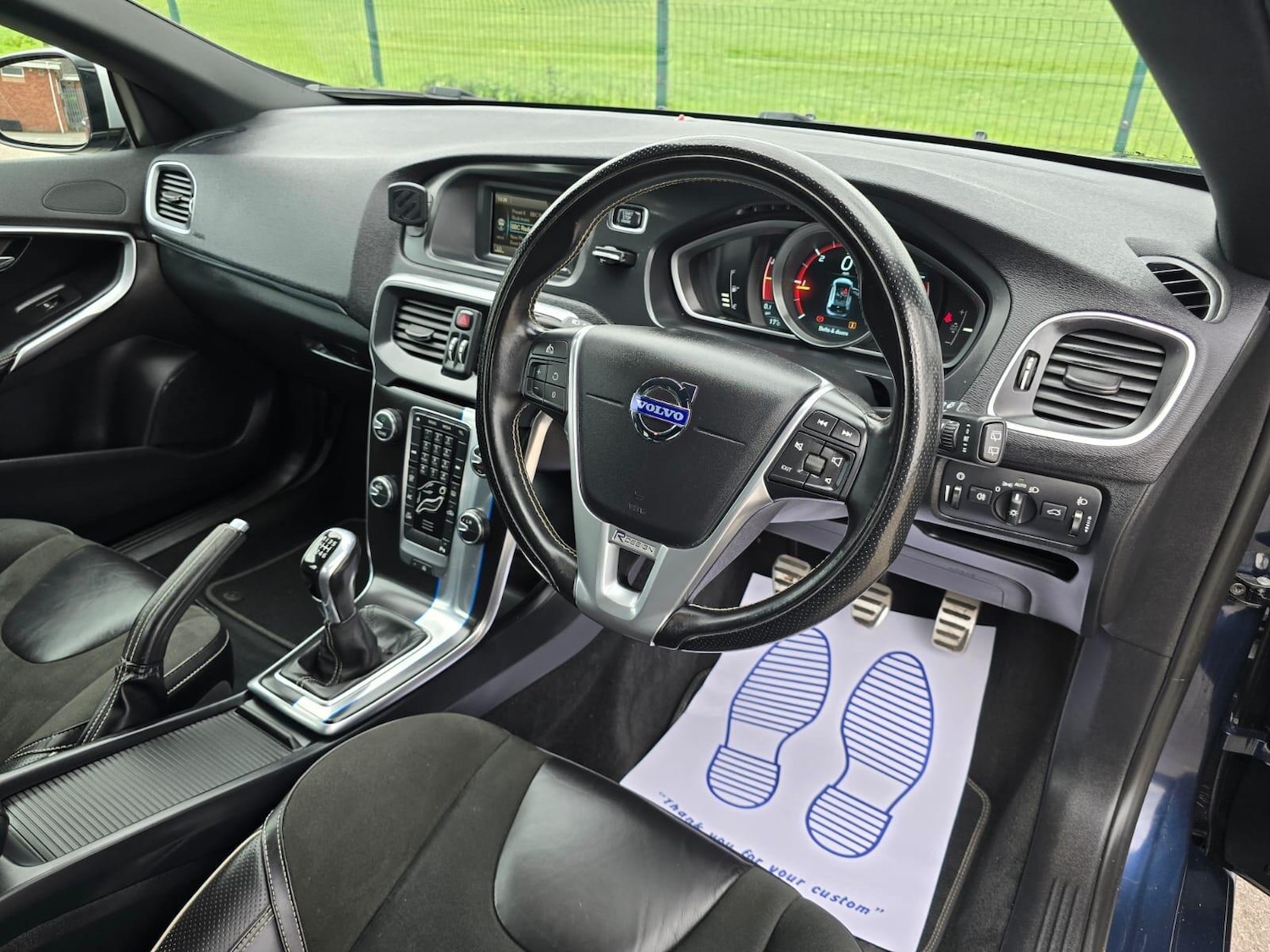 Used Volvo V40 2015 for sale - 76085272: Photo 31