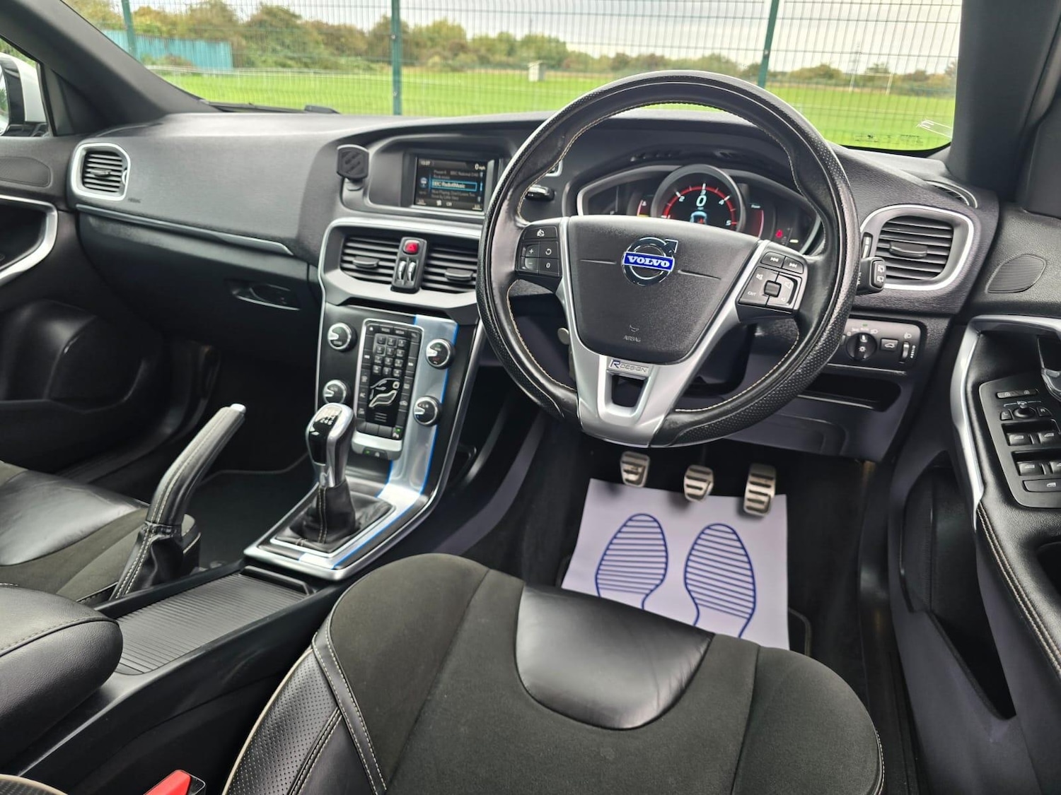Used Volvo V40 2015 for sale - 76085272: Photo 38