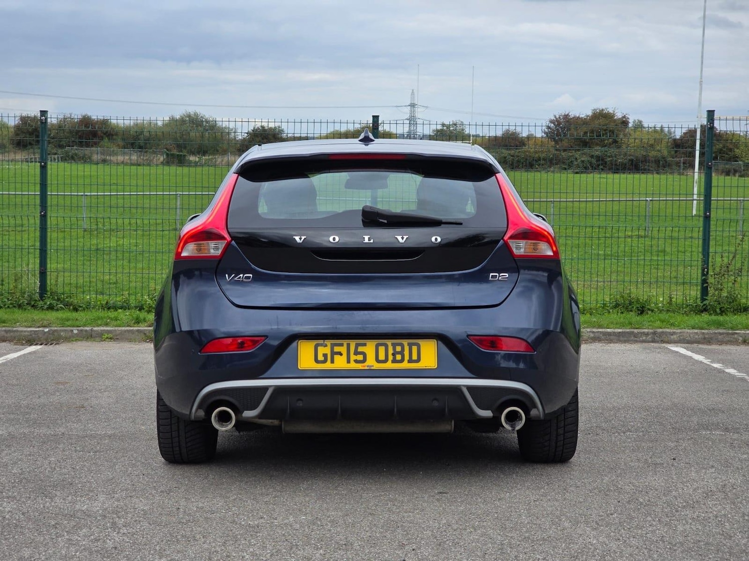 Used Volvo V40 2015 for sale - 76085272: Photo 4