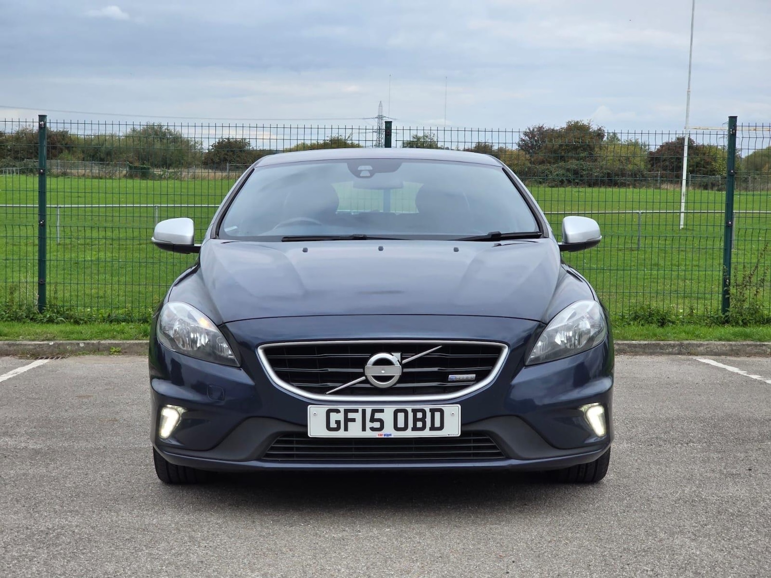 Used Volvo V40 2015 for sale - 76085272: Photo 8