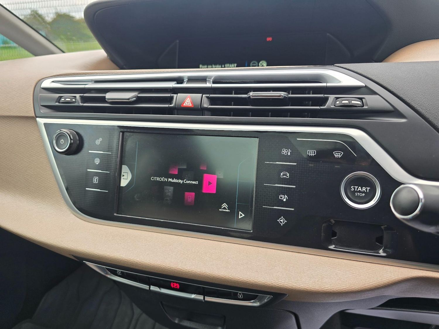 Vehicle 89