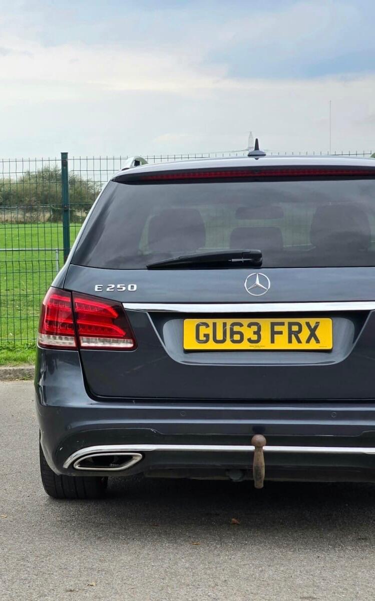 Used Mercedes-Benz E-Class 2013 for sale - 76094571: Photo 24