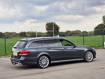 Used Mercedes-Benz E-Class 2013 for sale - 76094571: Photo