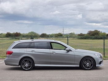 Used Mercedes-Benz E-Class 2014 for sale - 75719557: Photo