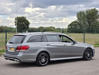 Used Mercedes-Benz E-Class 2014 for sale - 75719557: Photo