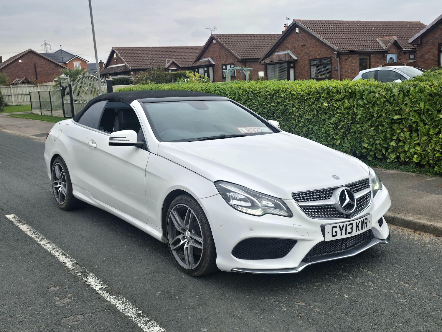 Used Mercedes-Benz E-Class 2013 for sale - 76094594: Photo 1