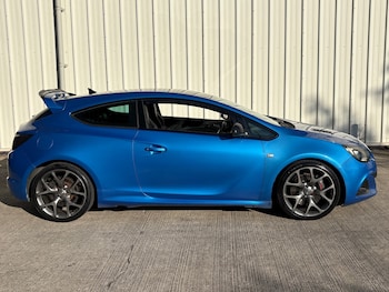 Used Vauxhall Astra GTC 2013 for sale - 79173303: Photo