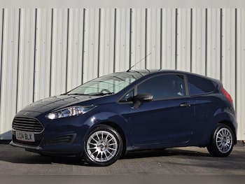Used Ford Fiesta 2014 for sale - 79349640: Photo