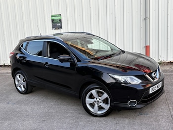 Used Nissan Qashqai 2015 for sale - 79223957: Photo