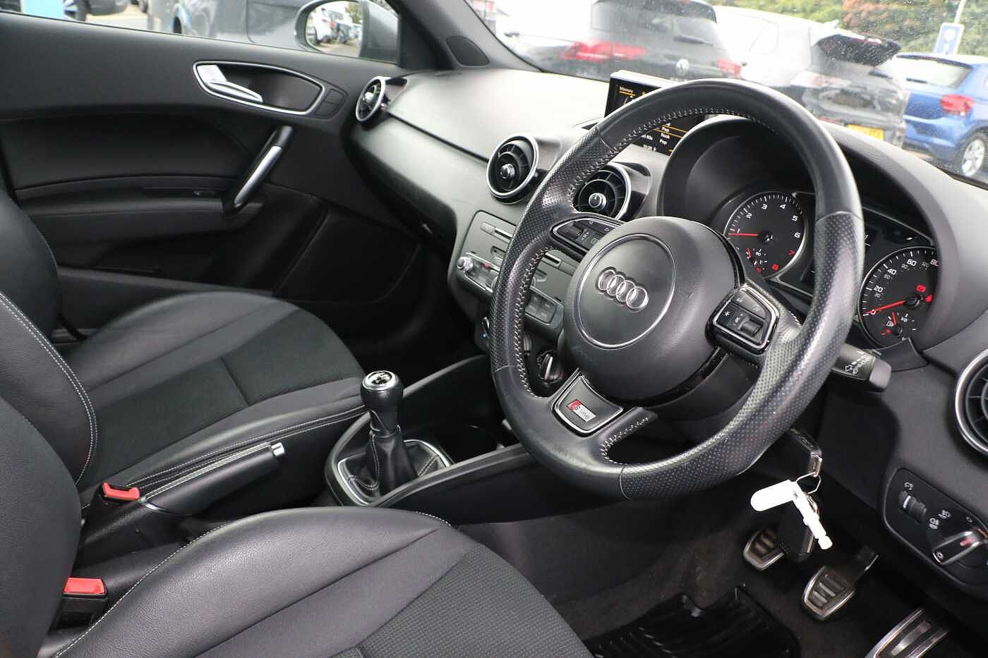 Used Audi A1 2017 for sale - 76143139: Photo 6