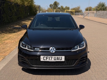Used Volkswagen Golf 2017 for sale - 79361460: Photo