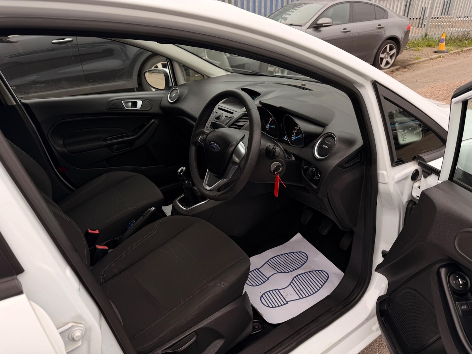 Used Ford Fiesta 2013 for sale - 77067146: Photo 9