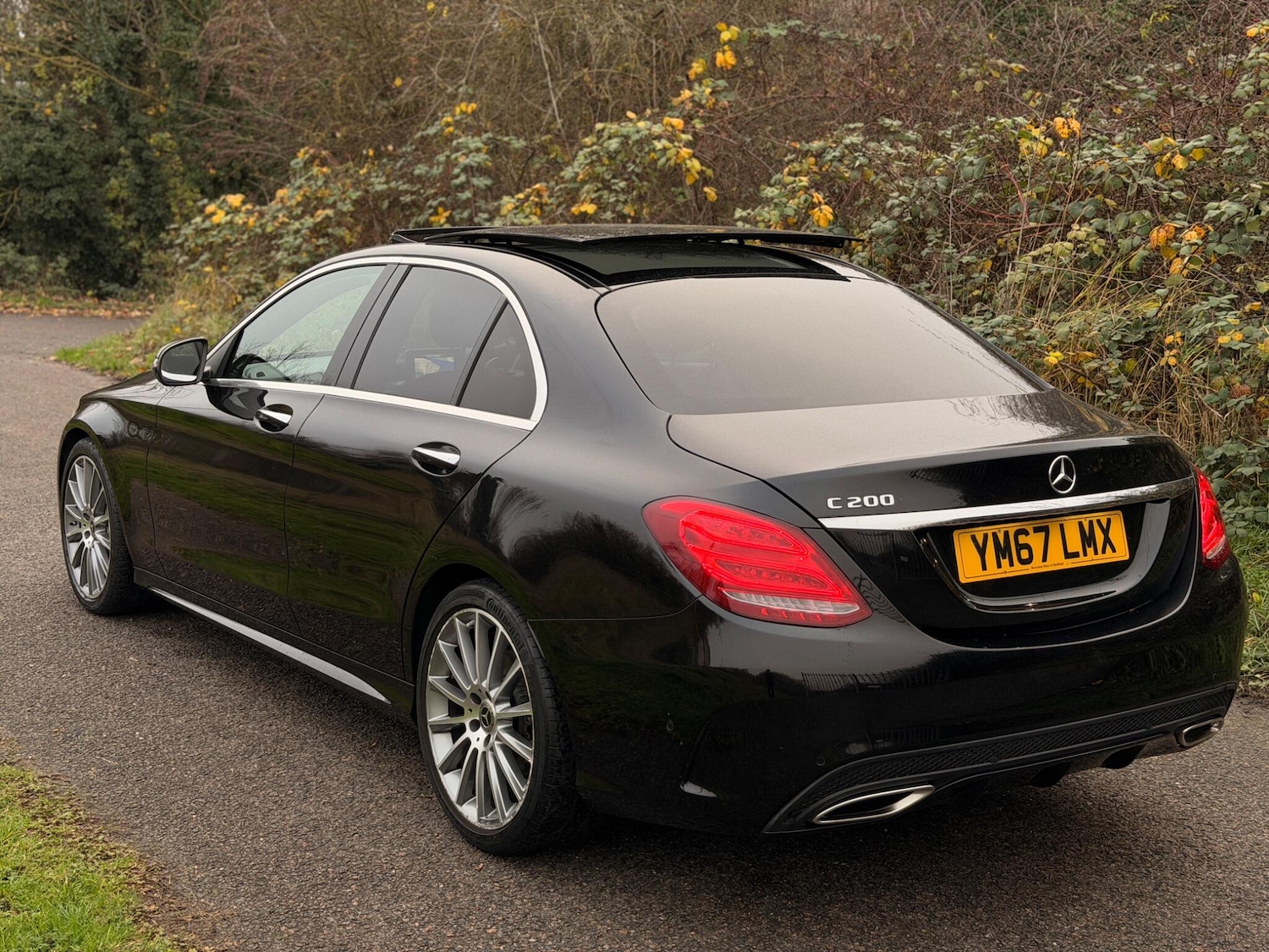 Used Mercedes-Benz C Class 2018 for sale - 76886758: Photo 4