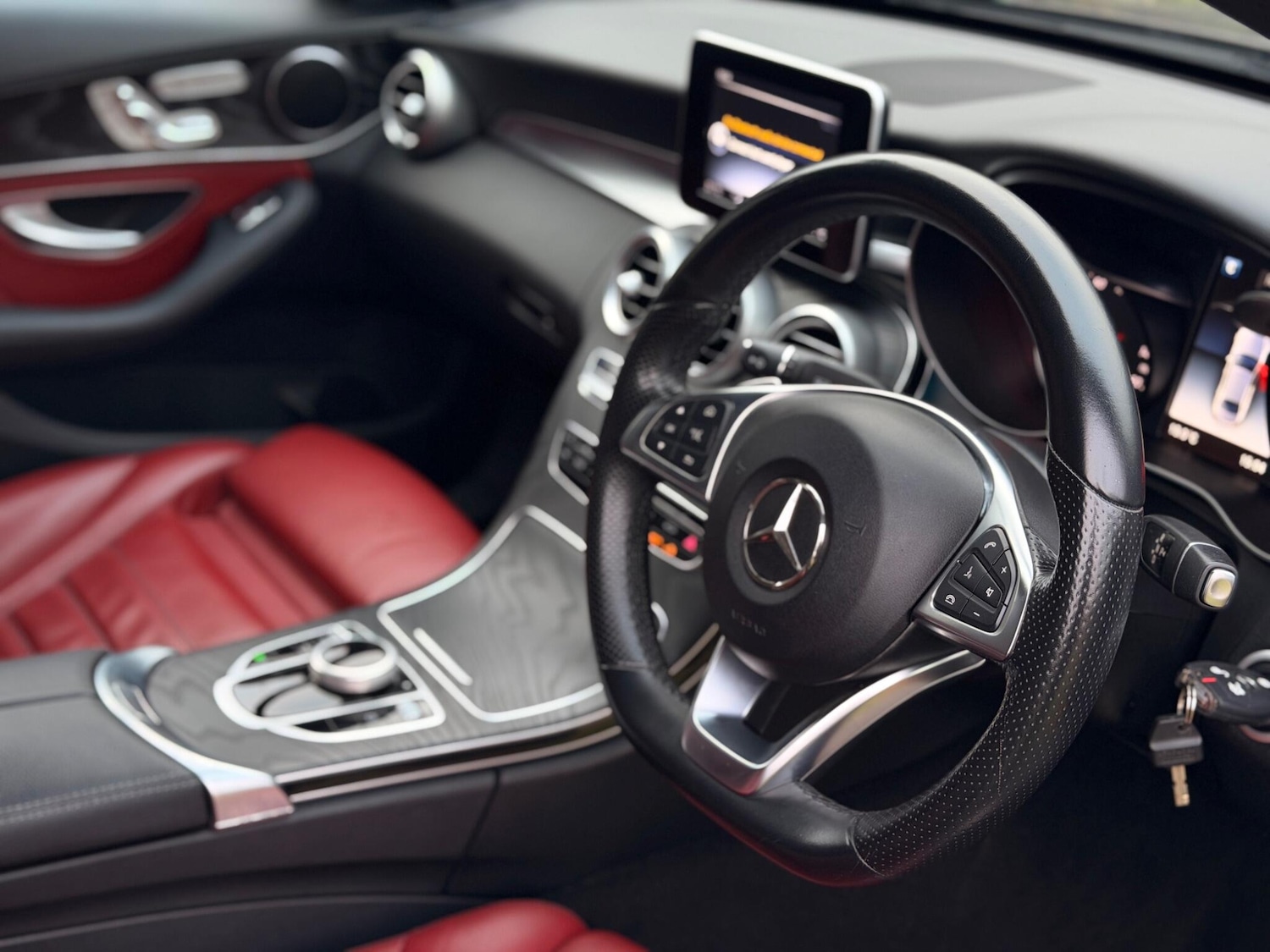 Used Mercedes-Benz C Class 2018 for sale - 76886758: Photo 9