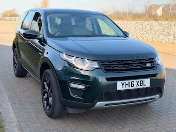 Land Rover Discovery Sport feature image