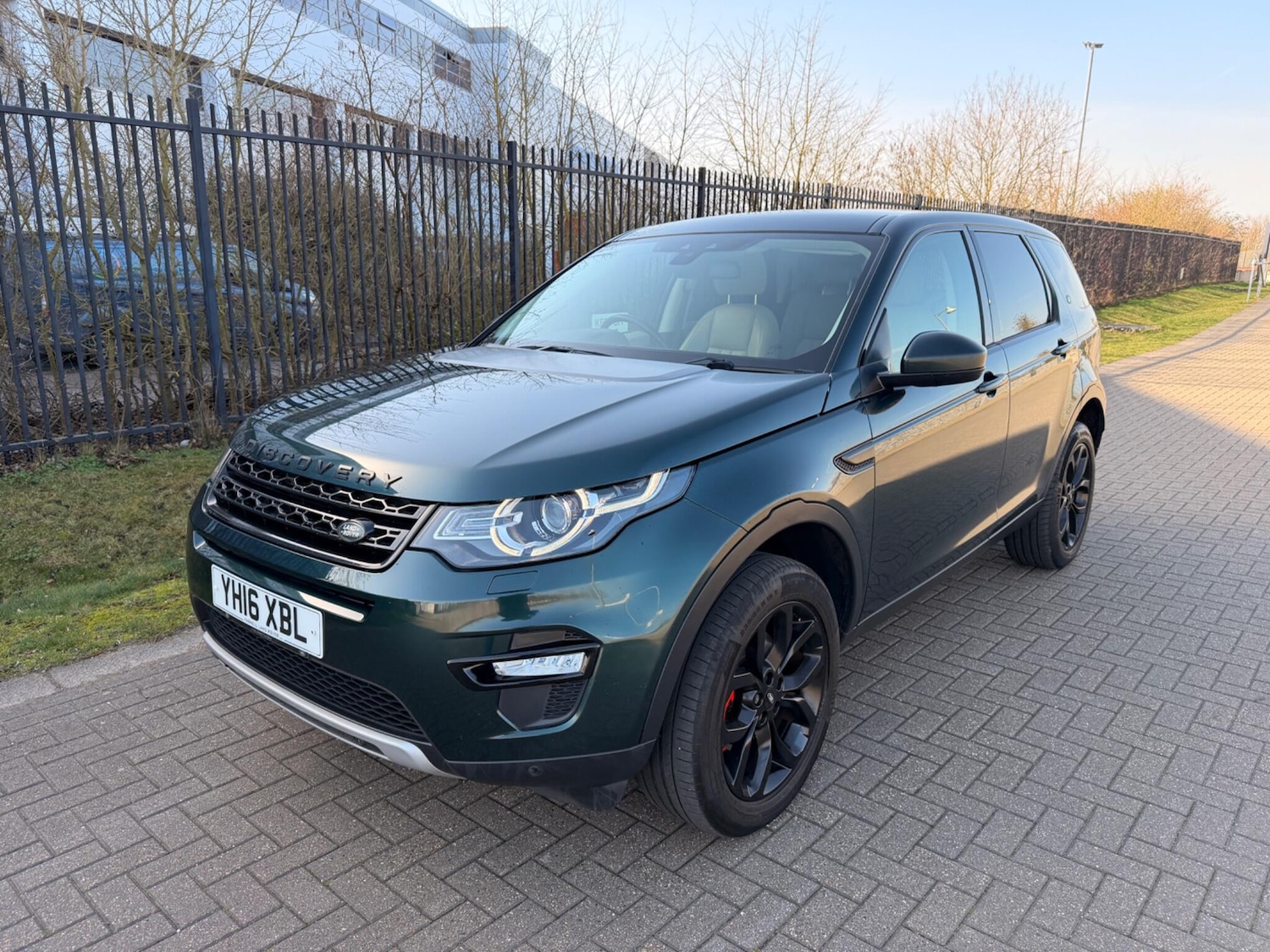 Used Land Rover Discovery Sport for sale - 77671910: Photo 23