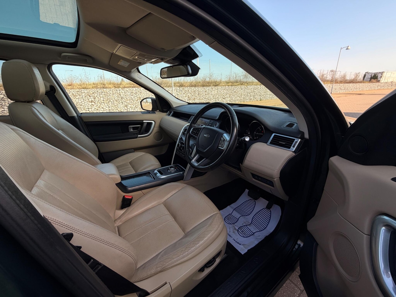 Used Land Rover Discovery Sport for sale - 77671910: Photo 27