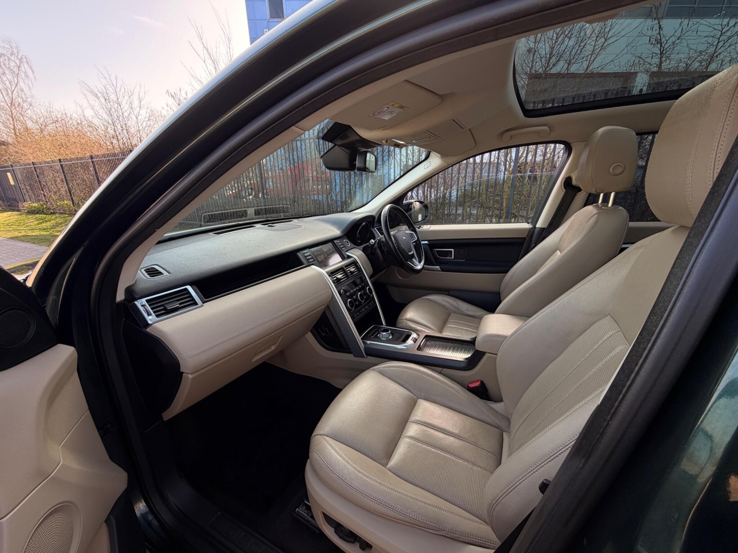 Used Land Rover Discovery Sport for sale - 77671910: Photo 29