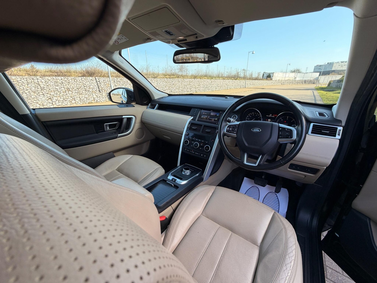 Used Land Rover Discovery Sport for sale - 77671910: Photo 33