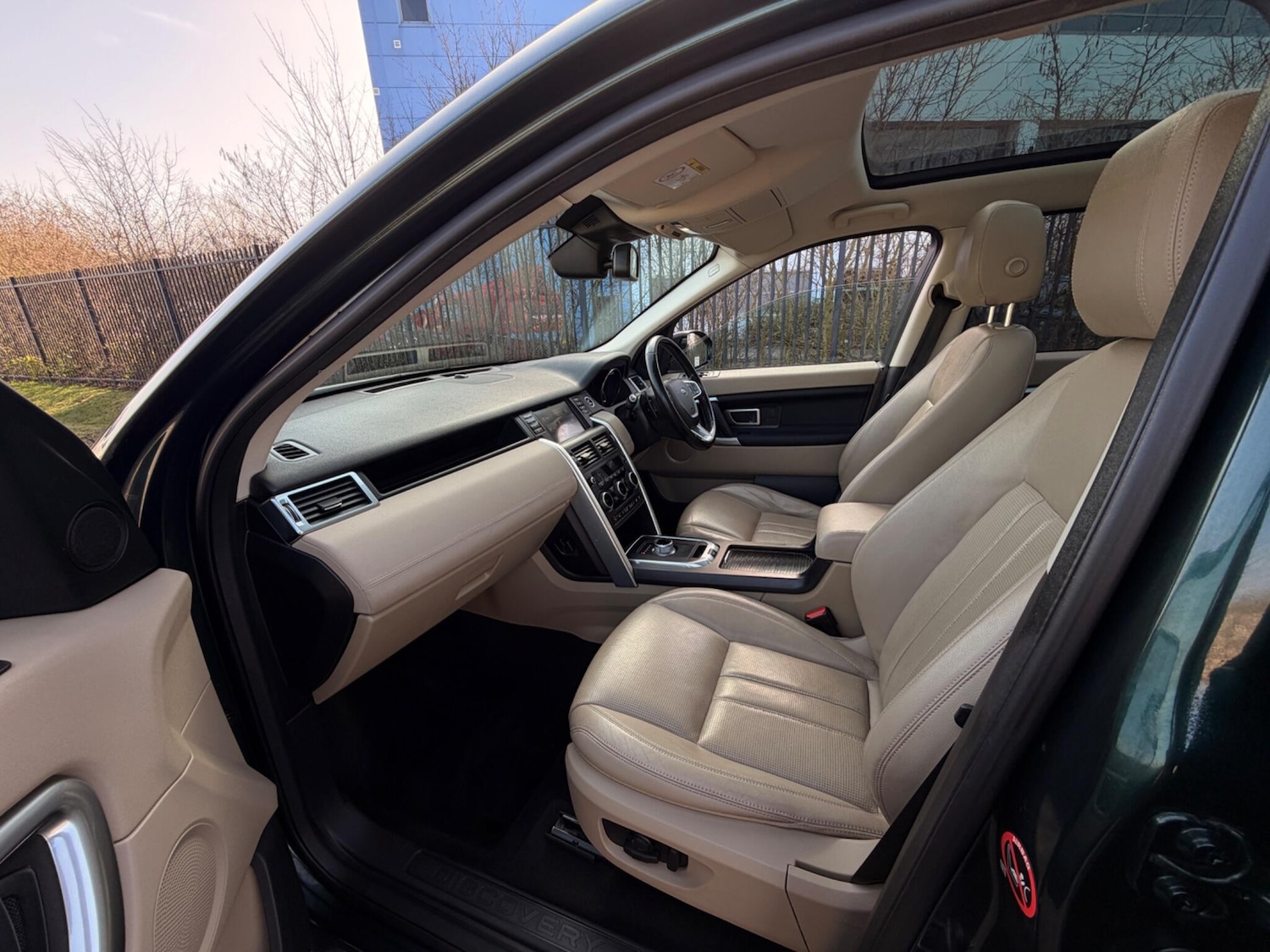 Used Land Rover Discovery Sport for sale - 77671910: Photo 39