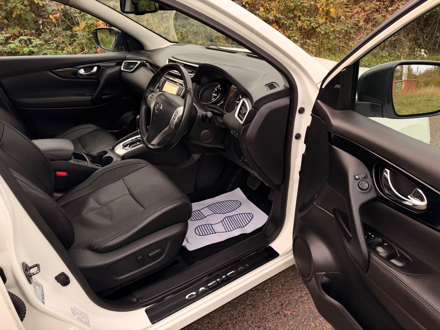 Used Nissan Qashqai 2015 for sale - 76473667: Photo 16