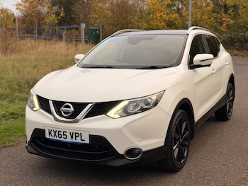 Used Nissan Qashqai 2015 for sale - 76473667: Photo
