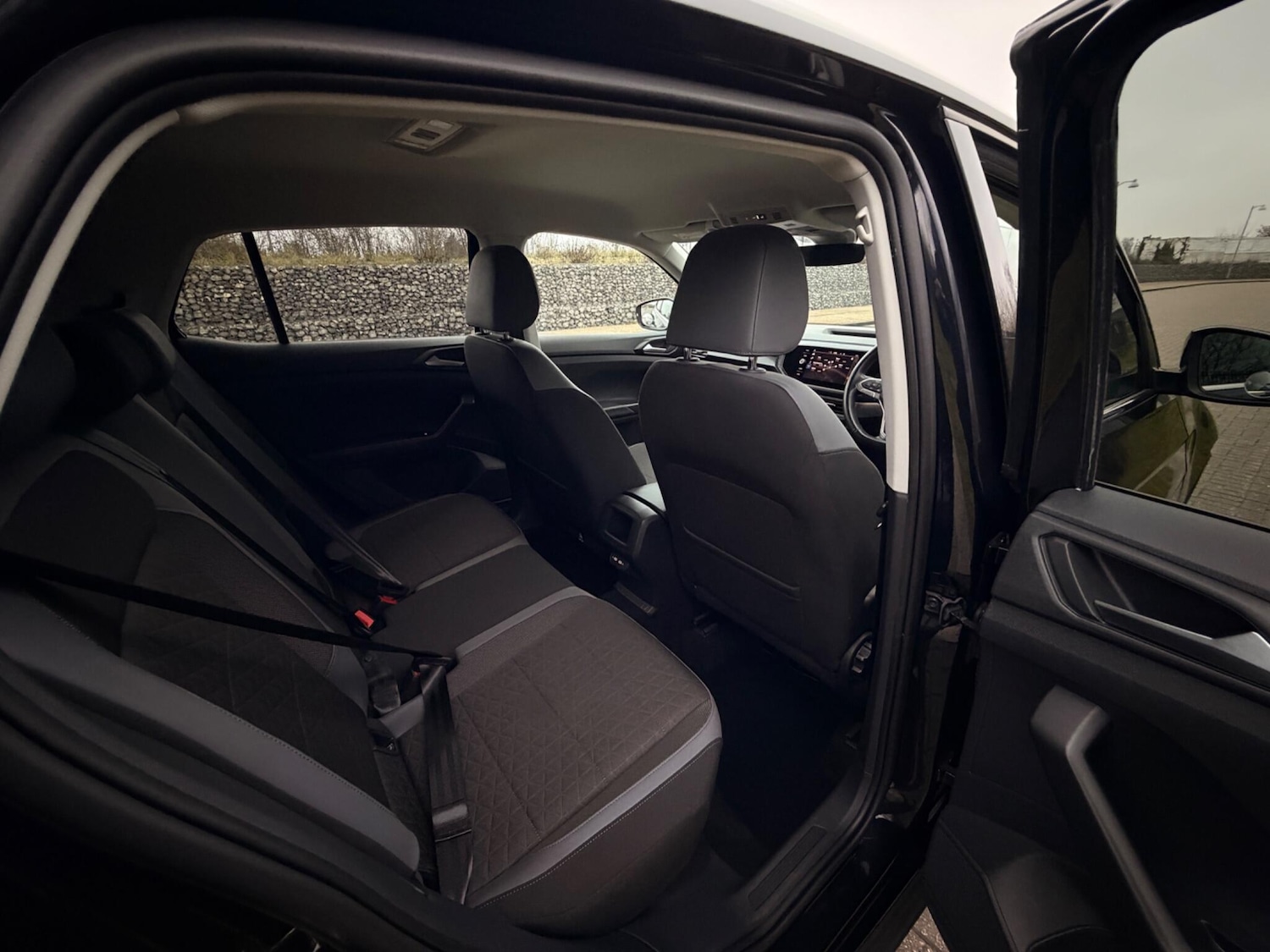 Used Volkswagen T-Cross 2024 for sale - 77426199: Photo 11