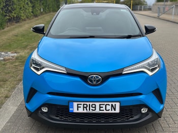 Used Toyota C-HR 2019 for sale - 75609197: Photo