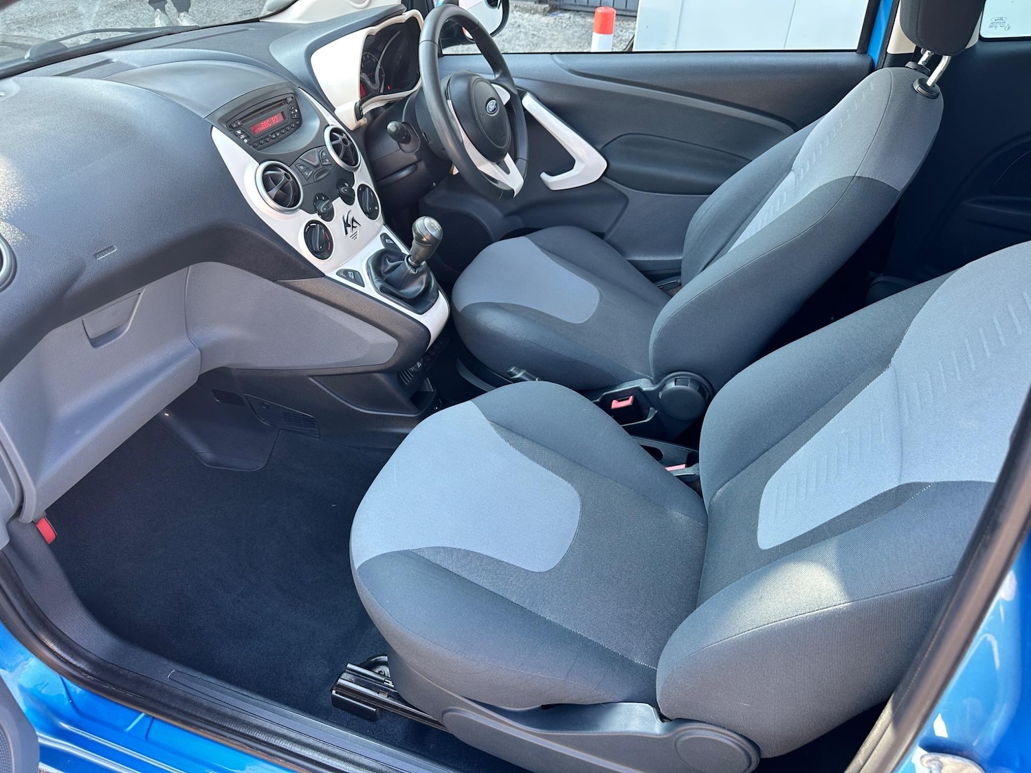 Vehicle 21