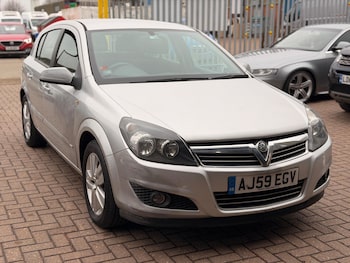 2009 (59) - 1.4i 16V SXi 5dr