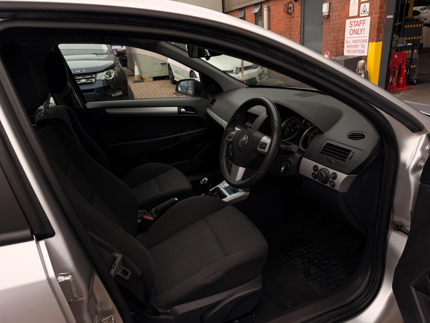 Used Vauxhall Astra 2009 for sale - 77793937: Photo 8