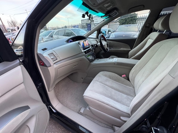 Used Toyota Estima 2022 for sale - 74256089: Photo 25