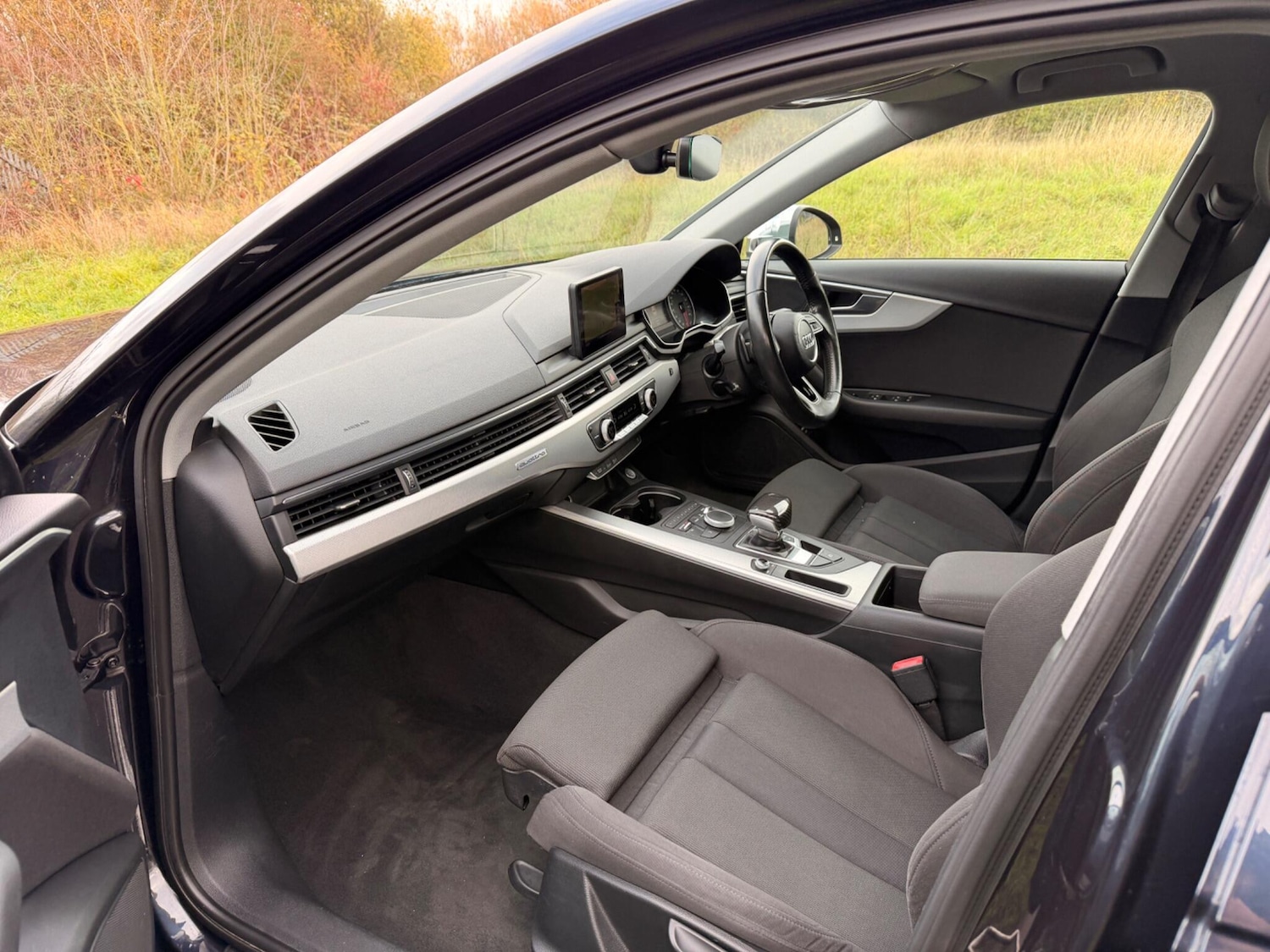 Used Audi A4 Avant 2016 for sale - 76658640: Photo 20