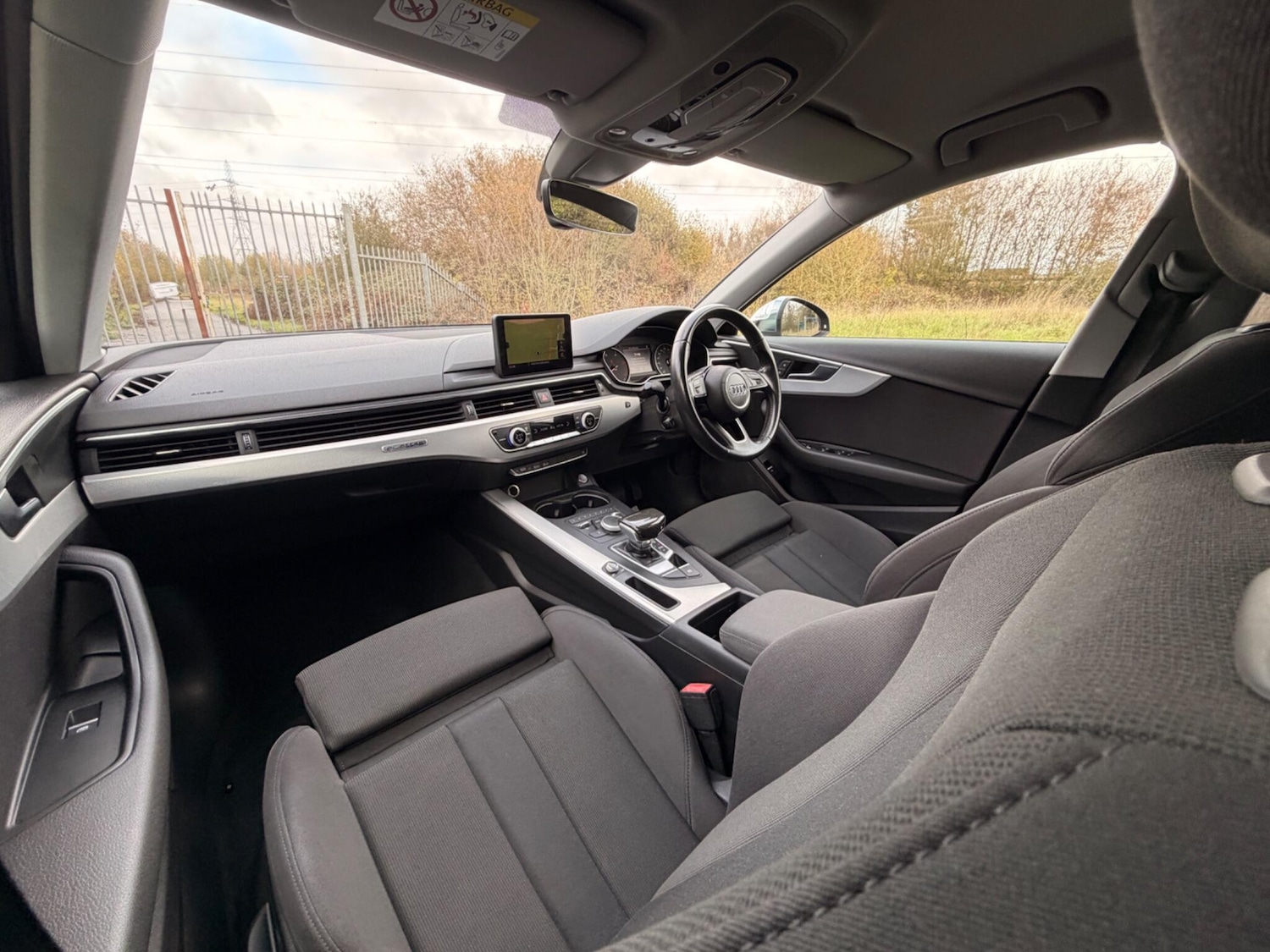 Used Audi A4 Avant 2016 for sale - 76658640: Photo 24