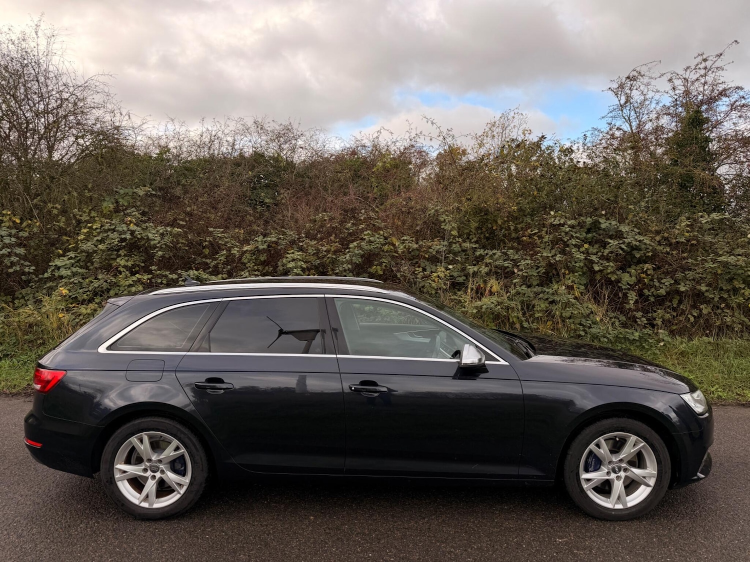 Used Audi A4 Avant 2016 for sale - 76658640: Photo 33