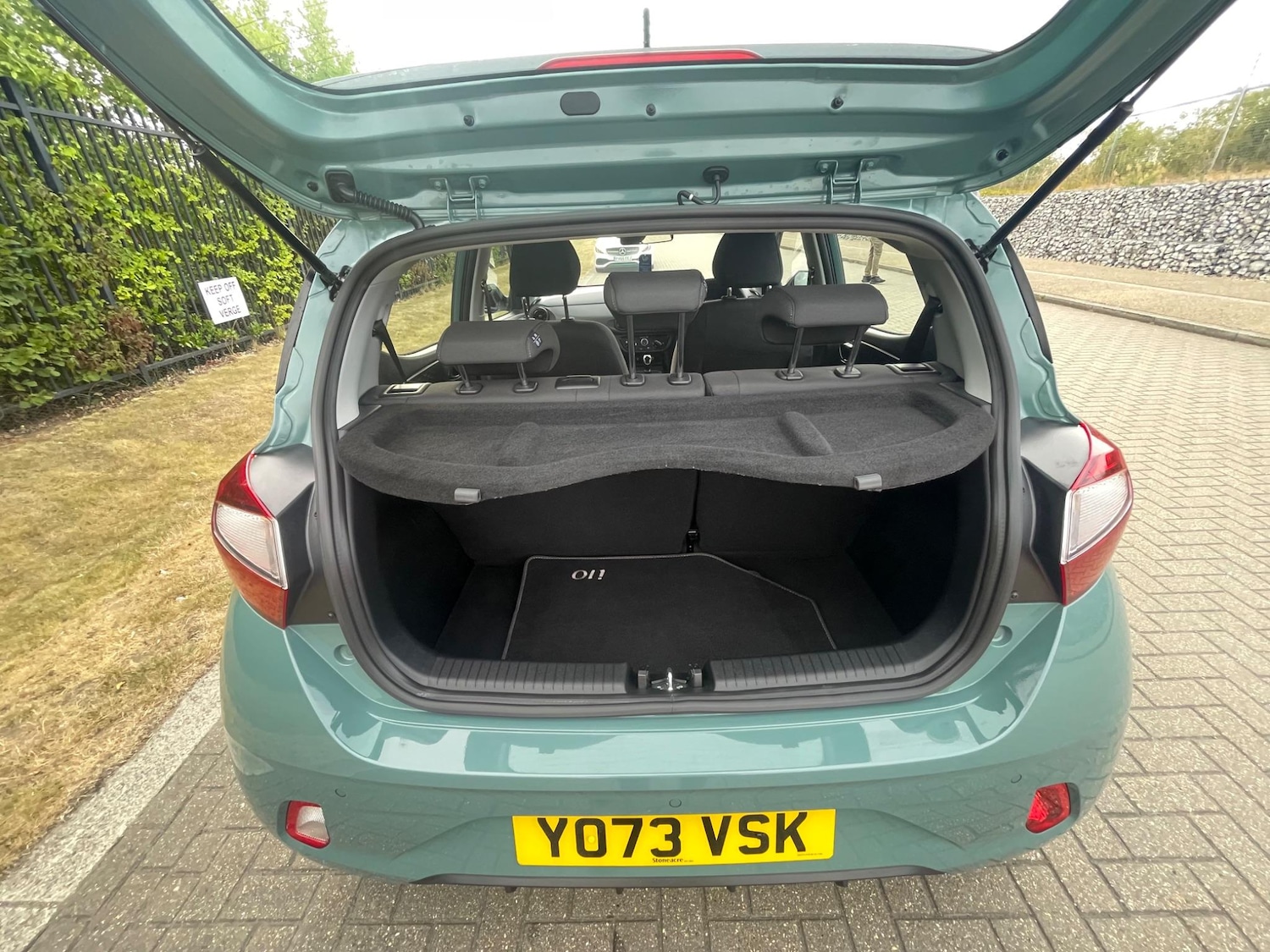 Vehicle 46