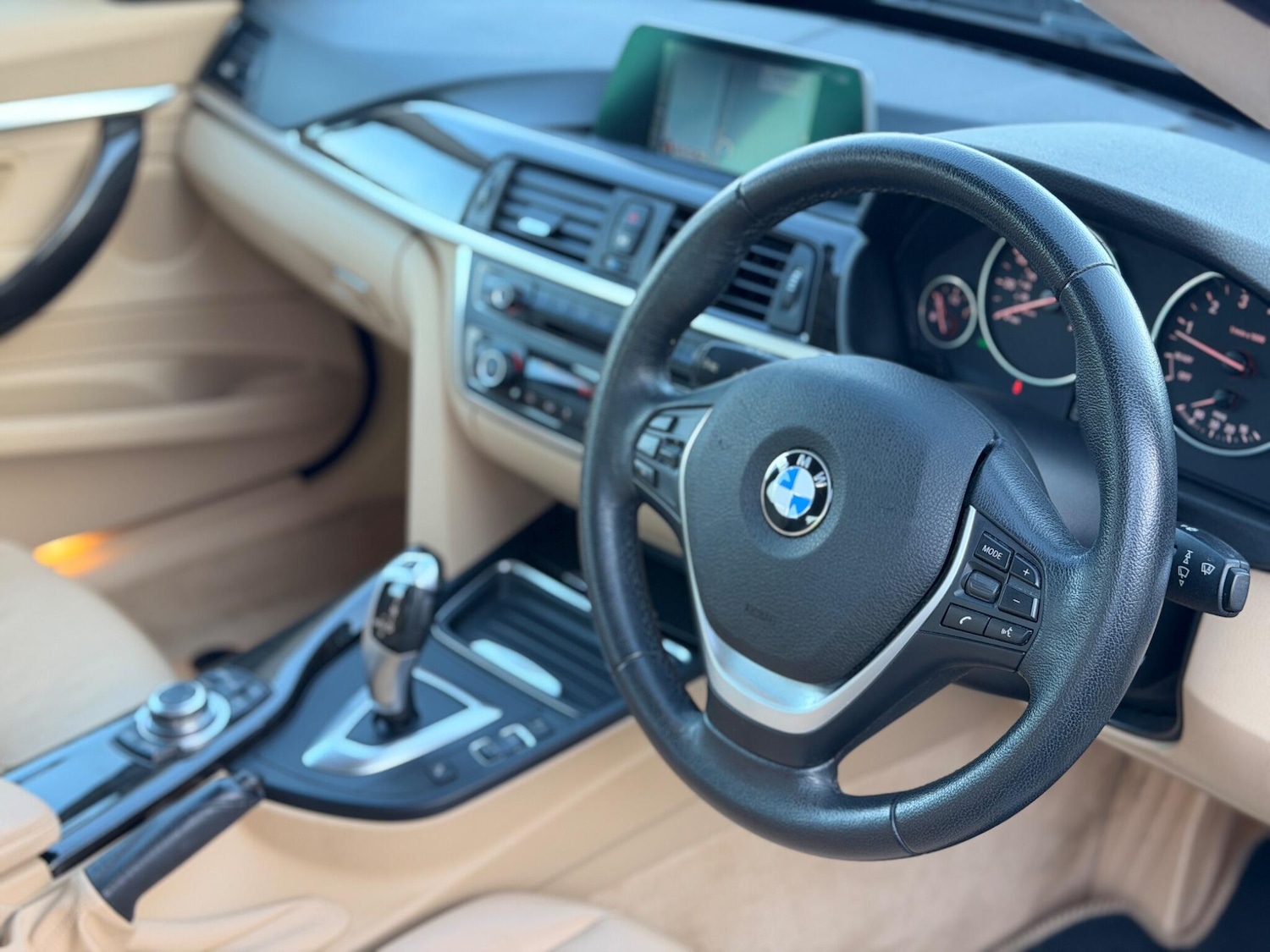 Used BMW 3 Series 2014 for sale - 76936325: Photo 28