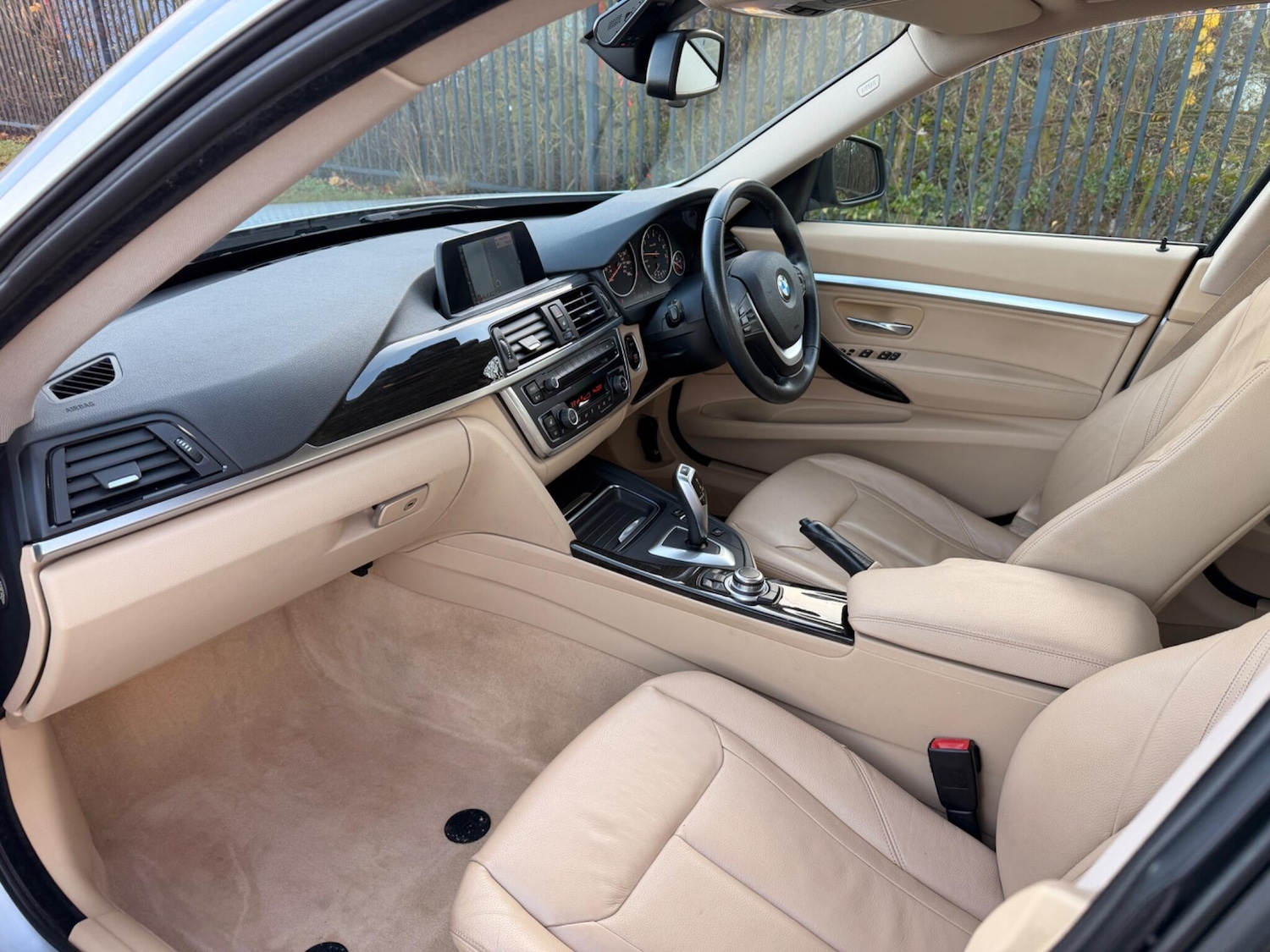 Used BMW 3 Series 2014 for sale - 76936325: Photo 7