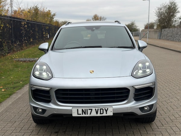 Used Porsche Cayenne 2017 for sale - 74383102: Photo 10