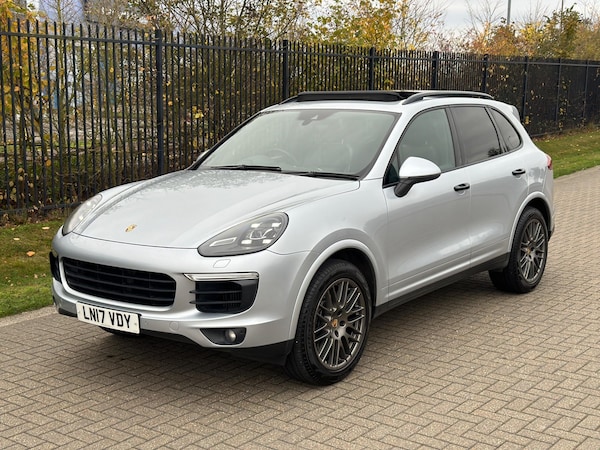 Used Porsche Cayenne 2017 for sale - 74383102: Photo 15