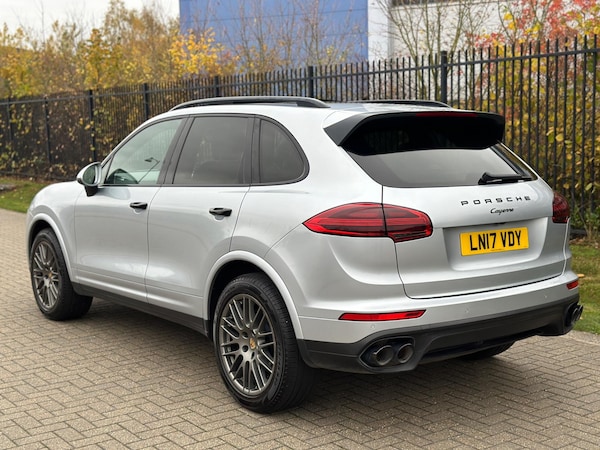 Used Porsche Cayenne 2017 for sale - 74383102: Photo 20