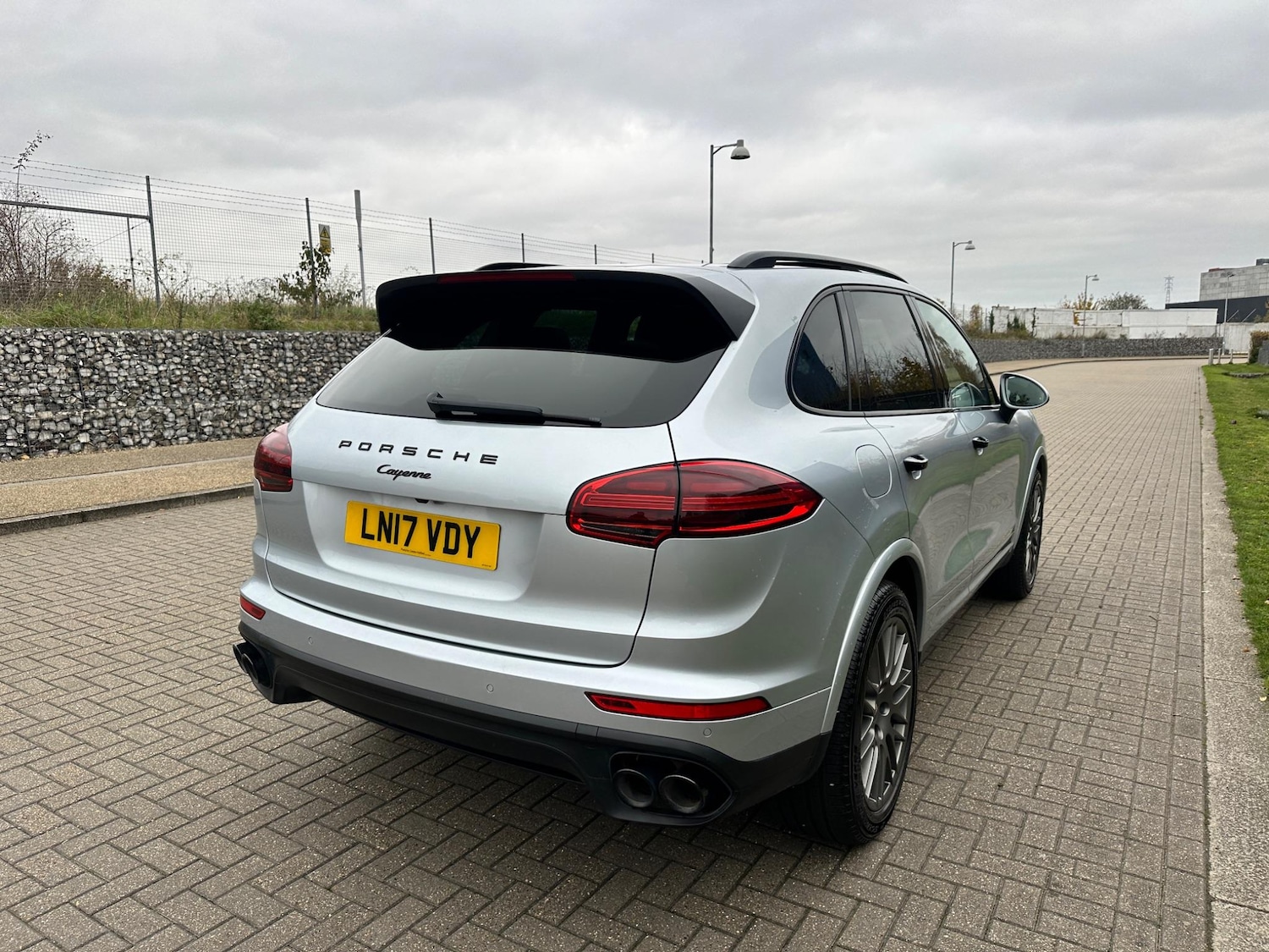 Vehicle 21