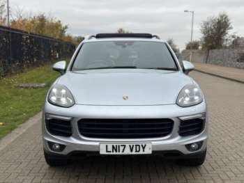 Used Porsche Cayenne 2017 for sale - 74383102: Photo