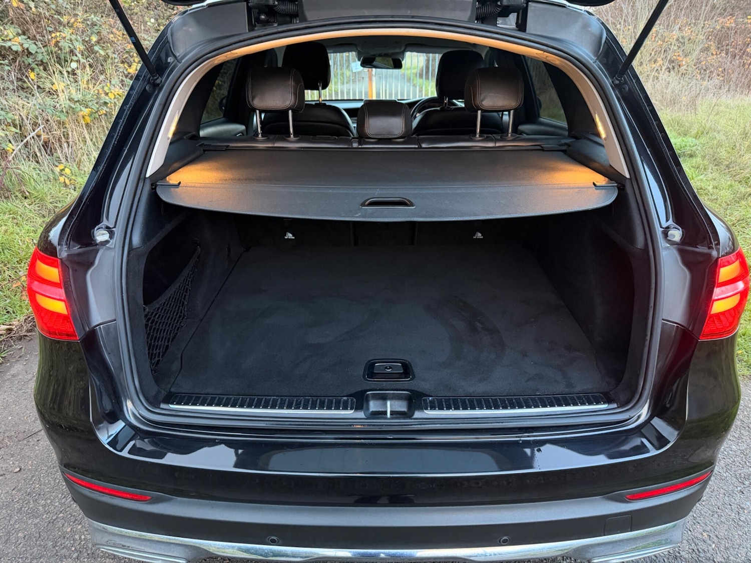 Used Mercedes-Benz GLC 2018 for sale - 76926953: Photo 10