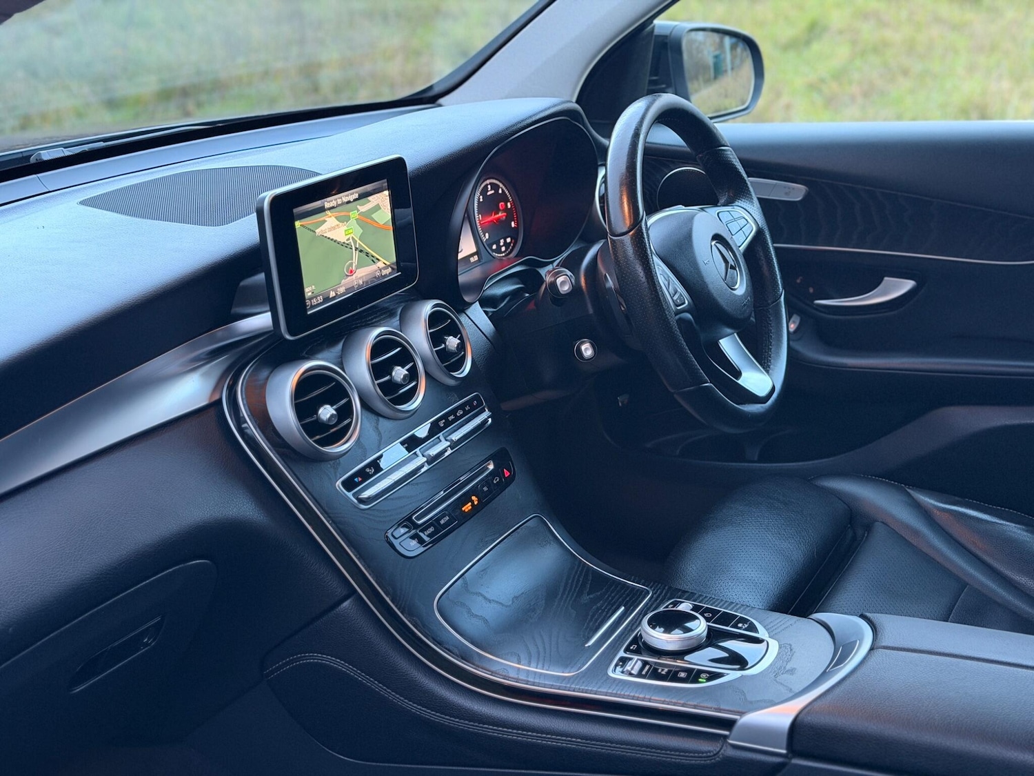 Used Mercedes-Benz GLC 2018 for sale - 76926953: Photo 13