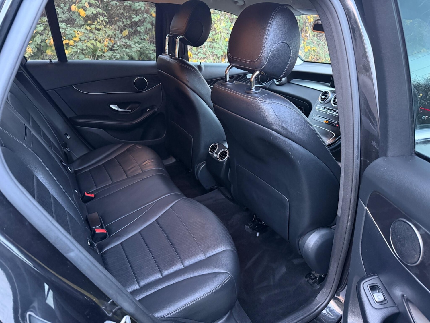 Used Mercedes-Benz GLC 2018 for sale - 76926953: Photo 16