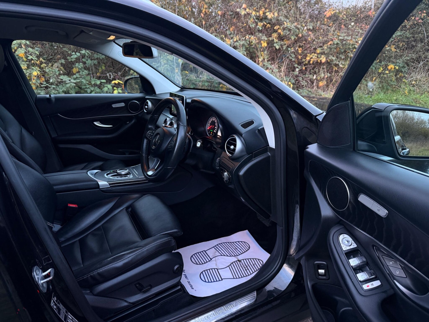 Used Mercedes-Benz GLC 2018 for sale - 76926953: Photo 26